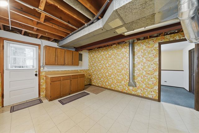 1025 Belair Drive, Darien, IL 60561