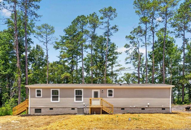 1658 Calamus Pond Road, Summerville, SC 29483