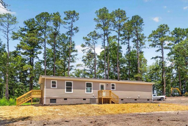 1658 Calamus Pond Road, Summerville, SC 29483