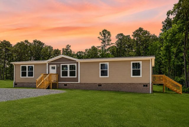 1658 Calamus Pond Road, Summerville, SC 29483