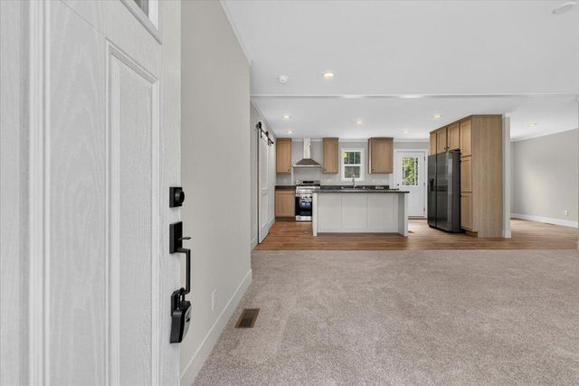 1658 Calamus Pond Road, Summerville, SC 29483
