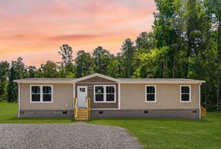 1658 Calamus Pond Road, Summerville, SC 29483