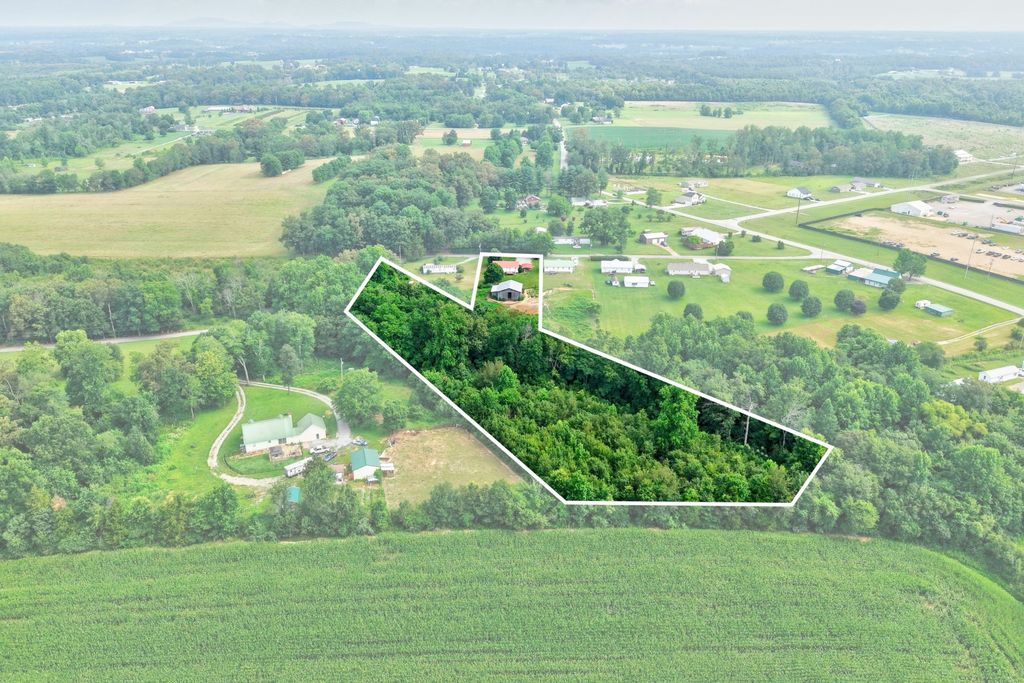 109 Brown Rd, Morrison, TN 37357