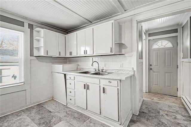 1303 Leonard Avenue, High Point, NC 27260