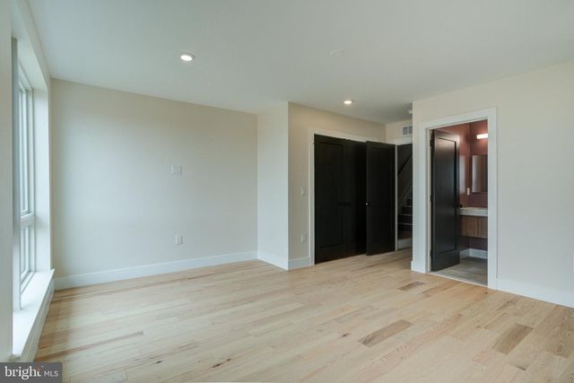 2538 E MADISON ST, Philadelphia, PA 19134