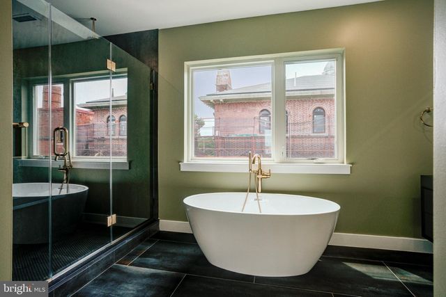 2538 E MADISON ST, Philadelphia, PA 19134