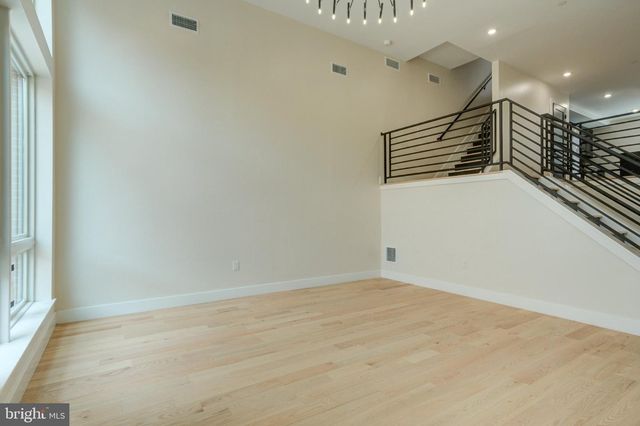 2538 E MADISON ST, Philadelphia, PA 19134