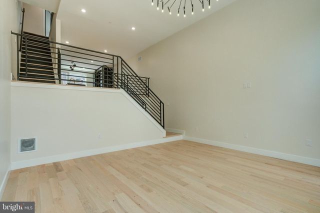 2538 E MADISON ST, Philadelphia, PA 19134