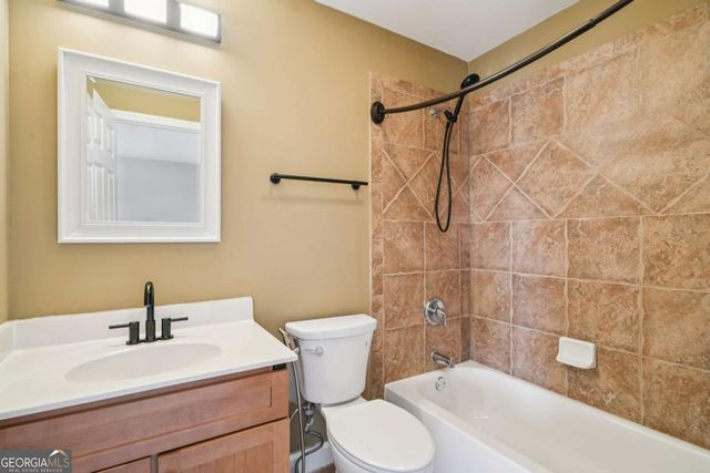 3502 Valleyhaven Court, Suwanee, GA 30024