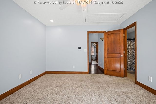 2 Stonegate Drive, Hurricane, WV 25526