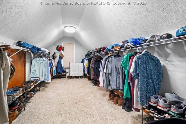 2 Stonegate Drive, Hurricane, WV 25526