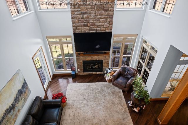 2 Stonegate Drive, Hurricane, WV 25526