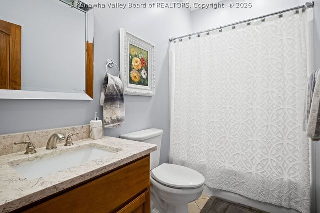 2 Stonegate Drive, Hurricane, WV 25526