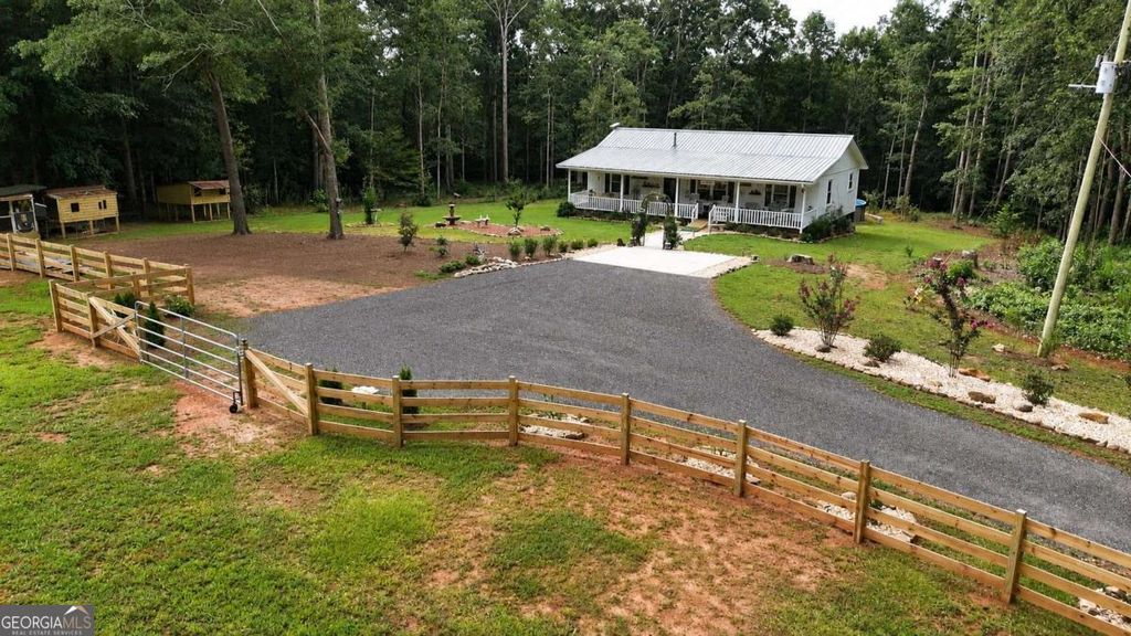 2014 Athens Road, Royston, GA 30662 — exterior