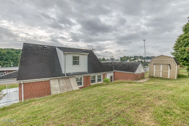 1021 West Main Street, Abingdon, VA 24210