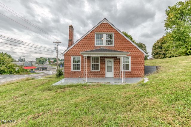 1021 West Main Street, Abingdon, VA 24210