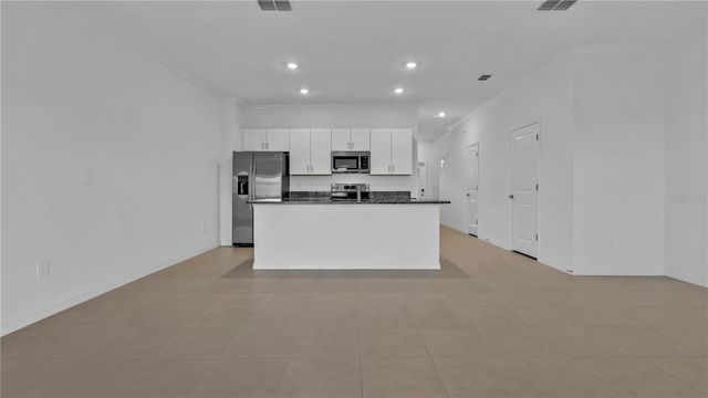 8948 GALLANTREE PLACE, Land O Lakes, FL 34637
