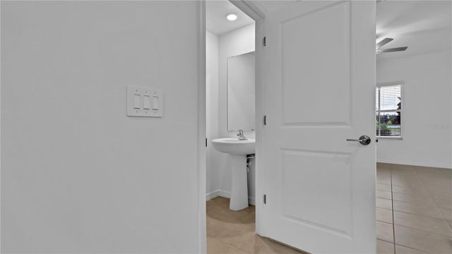 8948 GALLANTREE PLACE, Land O Lakes, FL 34637