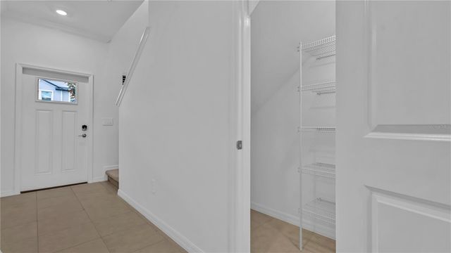 8948 GALLANTREE PLACE, Land O Lakes, FL 34637