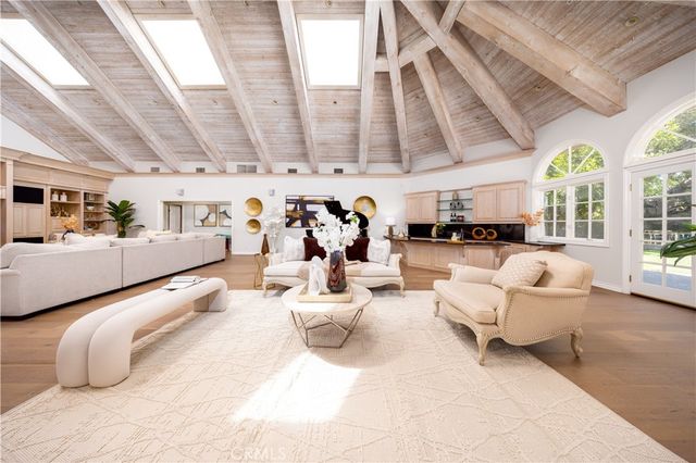 1531 Rodeo Road, Arcadia, CA 91006