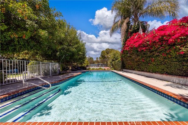 1531 Rodeo Road, Arcadia, CA 91006