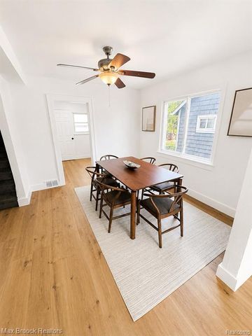 308 S Marshall Street, Pontiac, MI 48342