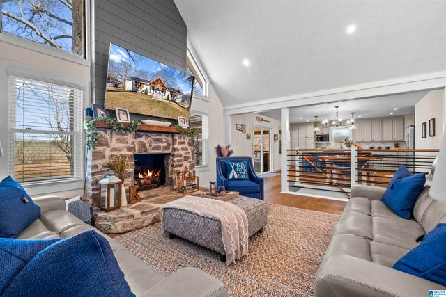 351 CANOE CREEK ROAD, Rainbow City, AL 35906