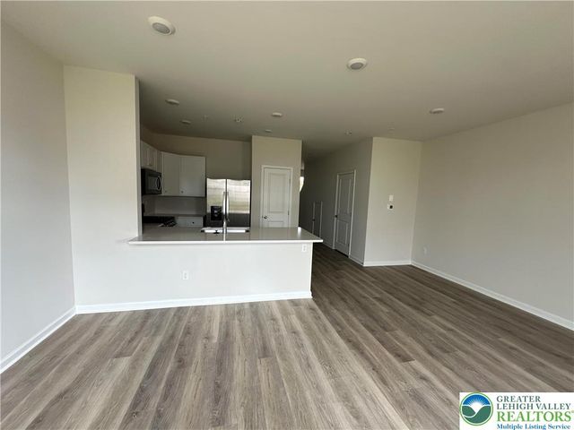 1244 Susan Circle, Upper Macungie Twp, PA 18031