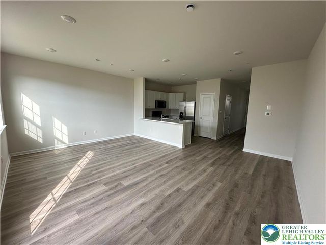 1244 Susan Circle, Upper Macungie Twp, PA 18031