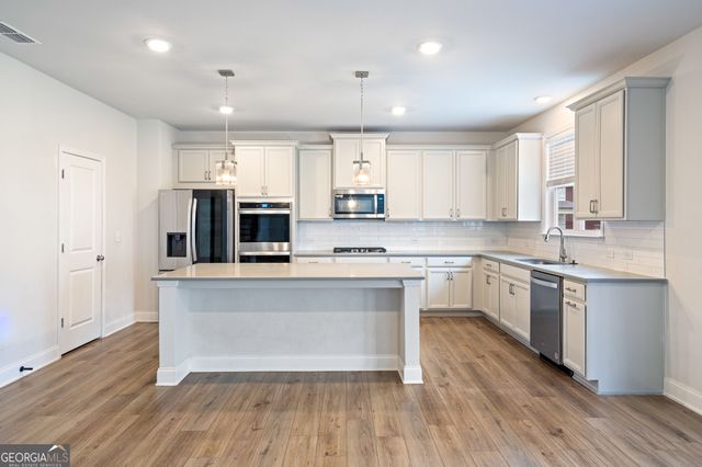 3477 Spruce Way SW, South Fulton, GA 30331