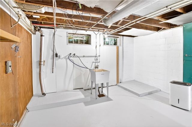 9304 Plymouth Avenue, Garfield Heights, OH 44125