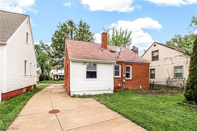 9304 Plymouth Avenue, Garfield Heights, OH 44125