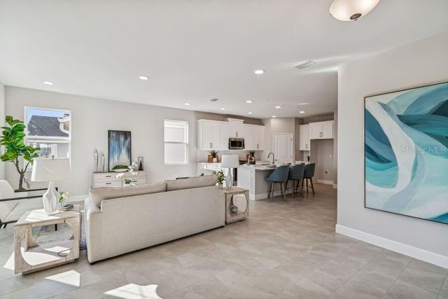 17329 BEACHGRASS ALLEY, Winter Garden, FL 34787