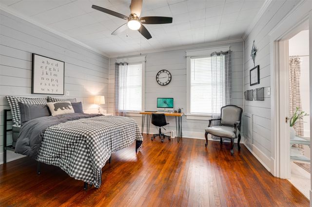 354 W Washington Street, Paris, TX 75460
