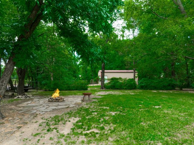 354 W Washington Street, Paris, TX 75460