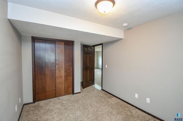 4413 S Tribbey Trl Trail, Sioux Falls, SD 57106