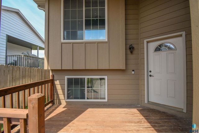 4413 S Tribbey Trl Trail, Sioux Falls, SD 57106