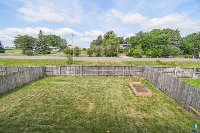 4413 S Tribbey Trl Trail, Sioux Falls, SD 57106