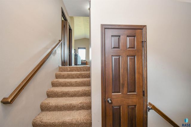 4413 S Tribbey Trl Trail, Sioux Falls, SD 57106