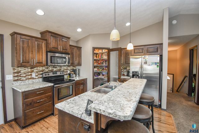 4413 S Tribbey Trl Trail, Sioux Falls, SD 57106