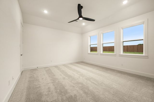 116 Oak Grove Lane, Boyd, TX 76023