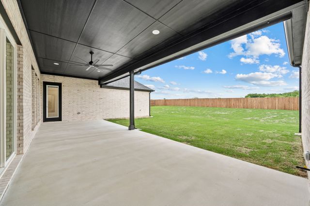 116 Oak Grove Lane, Boyd, TX 76023