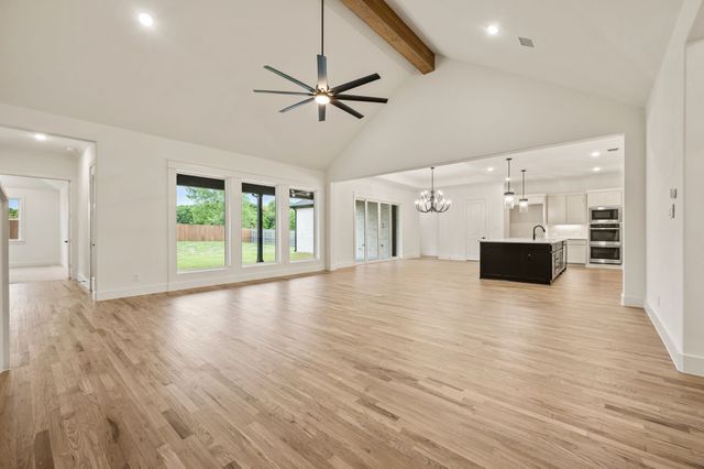 116 Oak Grove Lane, Boyd, TX 76023