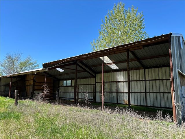 4736 Gholson Road, Waco, TX 76705