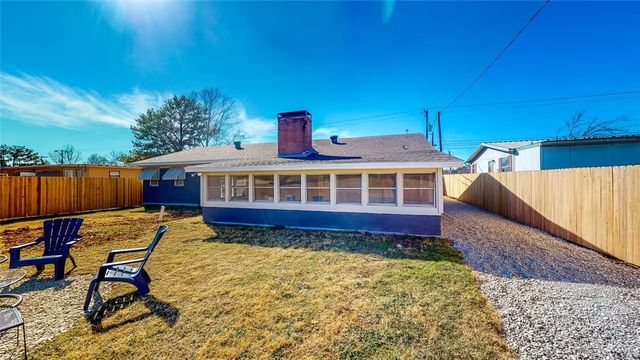 4736 Gholson Road, Waco, TX 76705