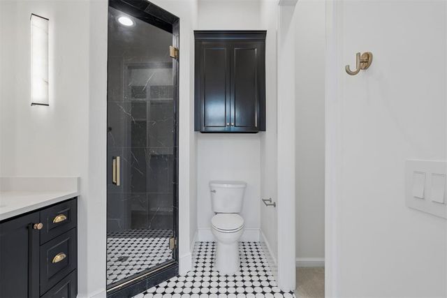 1722 Huntington Avenue, Nichols Hills, OK 73116