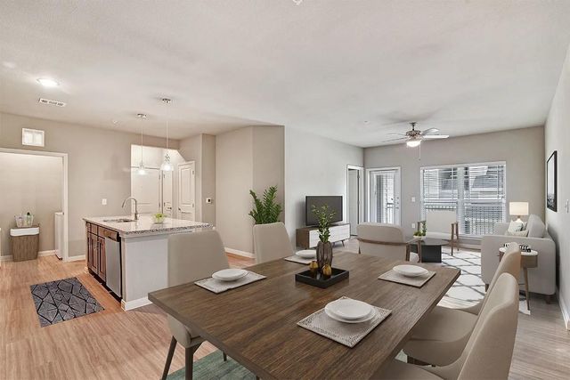 3301 Gulf Freeway 15108, Texas City, TX 77568