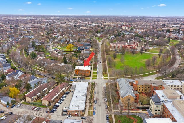 5962 N East Circle Avenue 7, Chicago, IL 60631