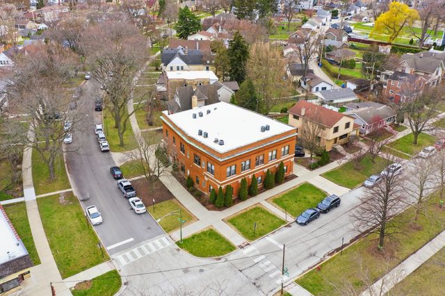 5962 N East Circle Avenue 7, Chicago, IL 60631