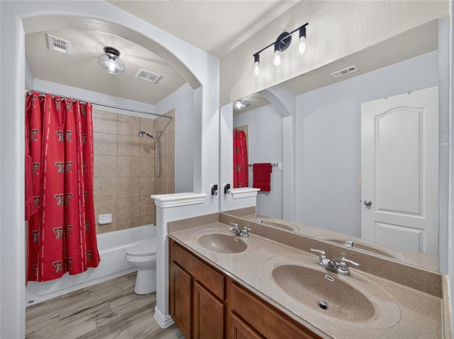 4711 Madrid DR, Georgetown, TX 78628